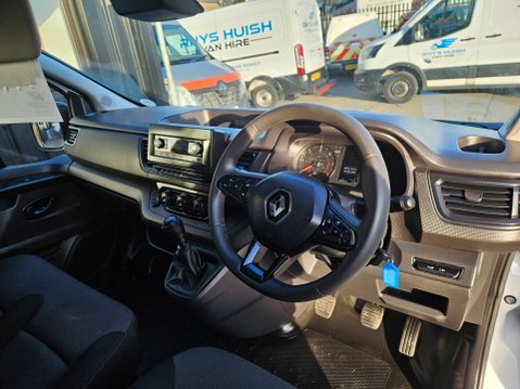 Renault Trafic SL28 SPORT DCI 8