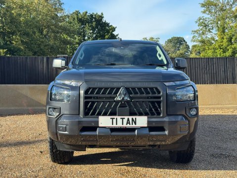 Mitsubishi L200 2.4 Bi-Turbo Titan Auto 4WD Euro 6 (s/s) 4dr 6
