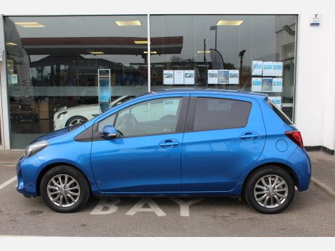 Toyota Yaris VVT-I ICON 2