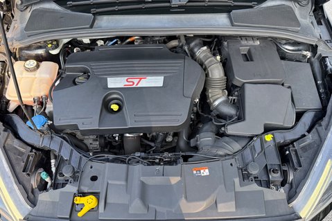 Ford Focus ST-3 TDCI - 2 OWNERS - 9 FORD MAIN DEALER SERVICES RECORDED 51
