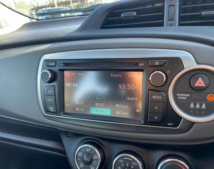 Toyota Yaris 1.3 Yaris TR VVT-i 5dr 23