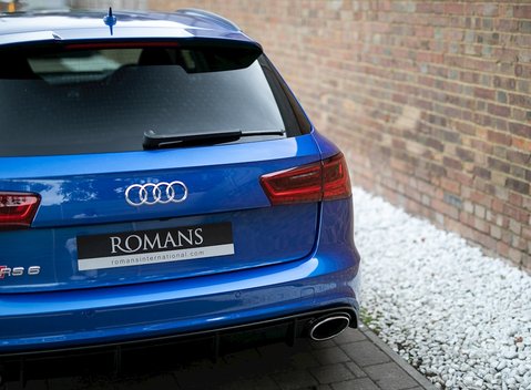 Audi RS6 Avant 23
