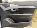 Volvo XC90 2.0 D5 PowerPulse R-Design Auto 4WD Euro 6 (s/s) 5dr 38