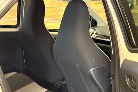 Toyota Aygo 1.0 VVT-i x-pure Hatchback 5dr Petrol Manual Euro 6 (68 ps) 49