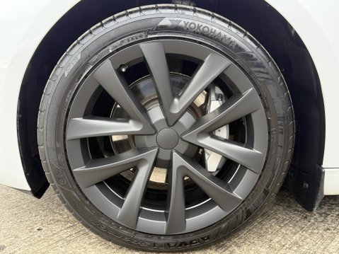 Tesla Model 3 Saloon 4dr Electric Auto RWD (241 bhp) 18