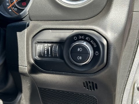 Jeep Wrangler 2.0 GME Overland 4dr Auto8 19