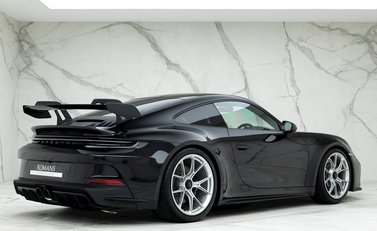 Porsche 911 (992) GT3 7