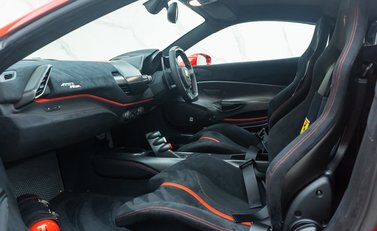 Ferrari 488 Pista 15