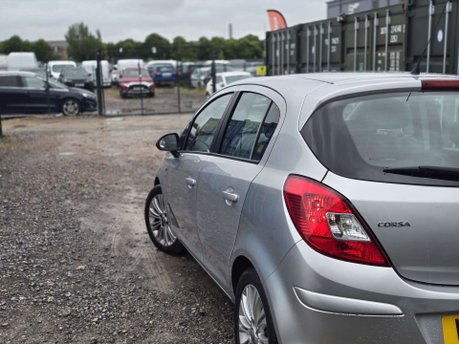 Vauxhall Corsa 1.4 16V SE Hatchback 5dr Petrol Auto Euro 5 (100 ps) 12