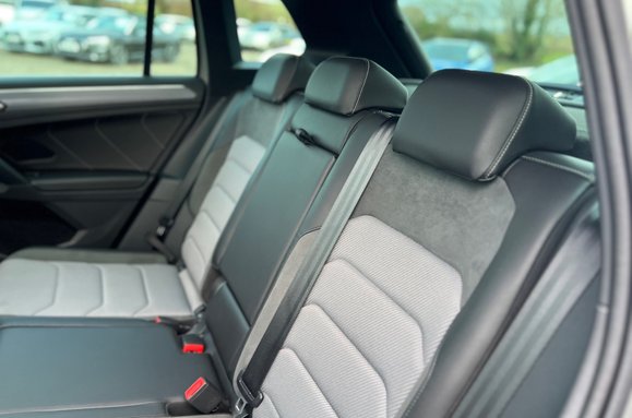 Volkswagen Tiguan SEL 1.5 TSI EVO DSG AUTOMATIC 41