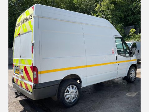 Ford Transit 2.4 TD 350 Panel Van 3dr Diesel Manual RWD L2 H3 (123 bhp) 9