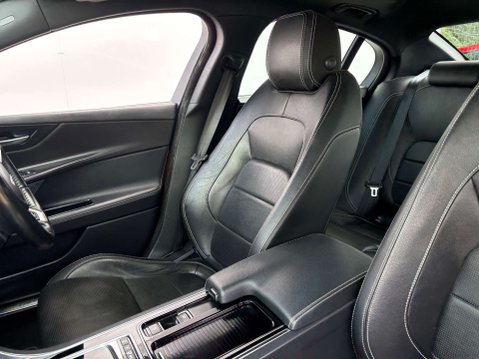 Jaguar XE 2.0 XE R-Sport Auto 4dr 54