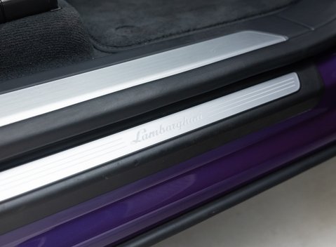 Lamborghini Urus SE 38