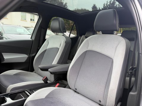 Volkswagen ID.3 Pro Performance 58kWh Family Auto 5dr 62