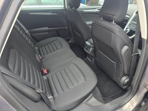 Ford Mondeo 1.5T EcoBoost Zetec Auto Euro 6 (s/s) 5dr 14