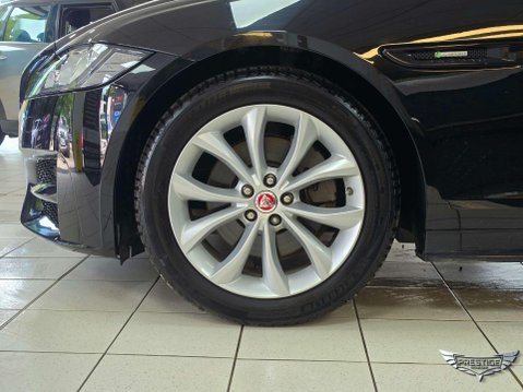Jaguar XF 2.0i R-Sport Sportbrake Auto Euro 6 (s/s) 5dr 65