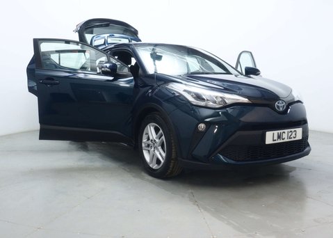 Toyota C-HR 1.8 VVT-h GPF Icon SUV 5dr Petrol Hybrid CVT Euro 6 (s/s) (122 ps) 50