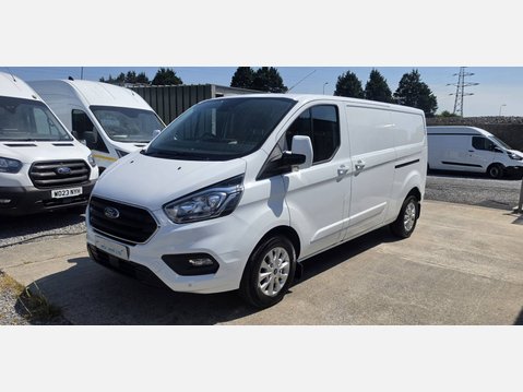 Ford Transit Custom LIMITED 300 L2 H1 LWB 2.0 TDCI 130ps EU6 4