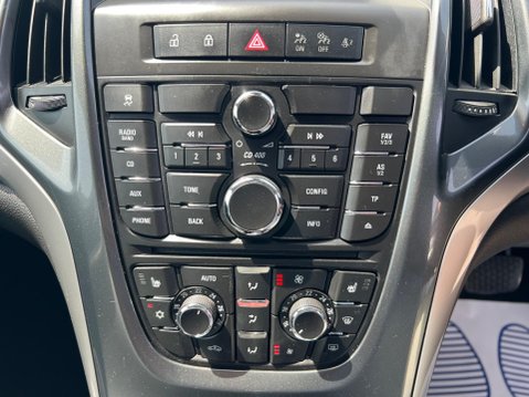 Vauxhall Astra 1.6 16v Elite Auto Euro 5 5dr 34