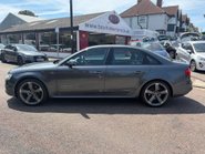 Audi A4 2.0 TDI 177 BLACK EDITION 10