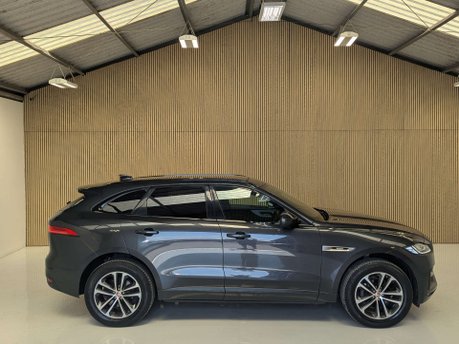 Jaguar F-Pace 2.0 F-PACE R-Sport AWD D Auto 4WD 5dr 17