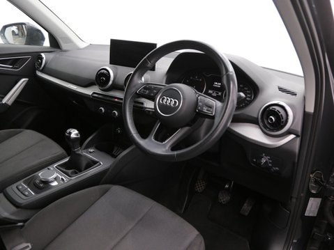 Audi Q2 1.0 TFSI 30 Technik Euro 6 (s/s) 5dr 22