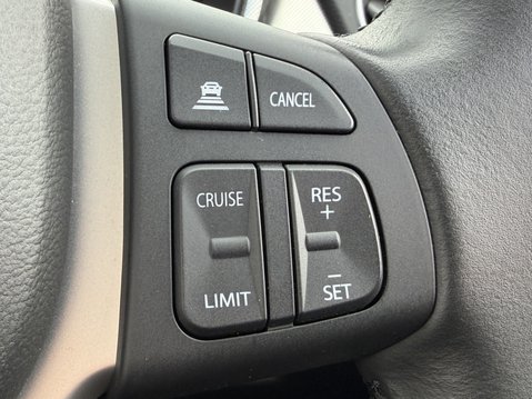 Suzuki Vitara 1.4 Boosterjet 48V Hybrid SZ5 5dr 35