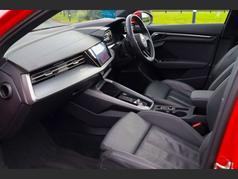 Audi A3 1.5 TFSI 35 S line Saloon 4dr Petrol S Tronic Euro 6 (s/s) (150 ps) 21