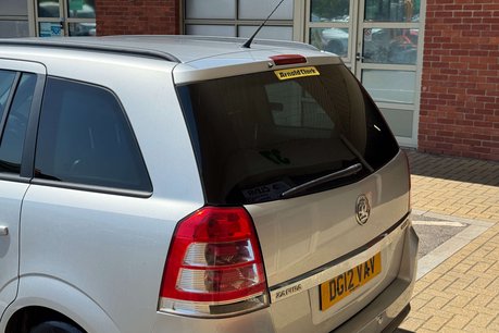 Vauxhall Zafira 1.7 CDTi ecoFLEX Exclusiv MPV 5dr Diesel Manual Euro 5 (SNav) (110 ps) 10