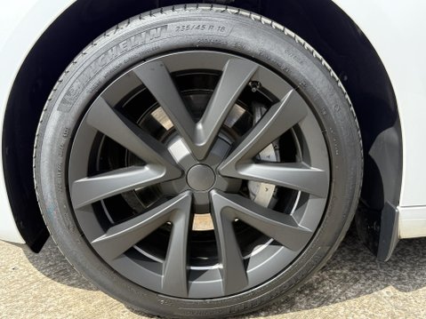 Tesla Model 3 Long Range Saloon 4dr Electric Auto RWD (282 ps) 18