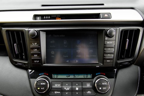 Toyota Rav 4 VVT-I DESIGN 28