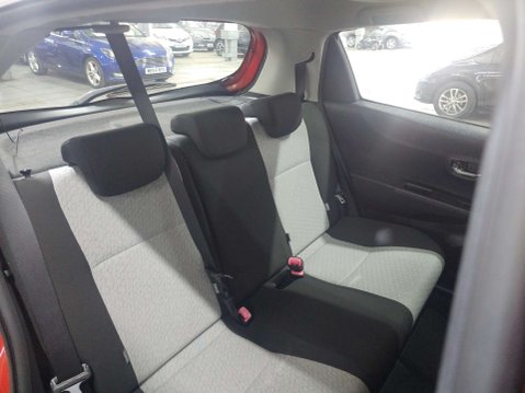 Toyota Yaris 1.3 Yaris T Spirit VVT-i 5dr 39