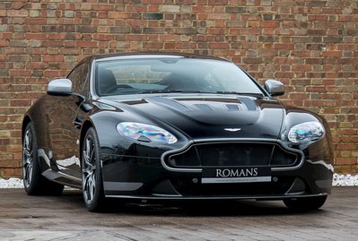 Aston Martin V12 Vantage S