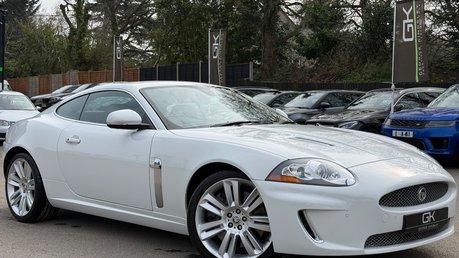 Jaguar XKR XKR 5.0 V8 SUPERCHARGED - LOW MILEAGE - 11 SERVICES - ONLY 27,435 MILES! 