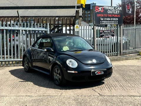 Volkswagen Beetle LUNA 16V 6