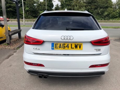 Audi Q3 2.0 PETROL TFSI QUATTRO S LINE MANUAL WITH FULL SERVICE HISTORY 10