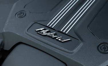 Bentley Bentayga Hybrid First Edition 45