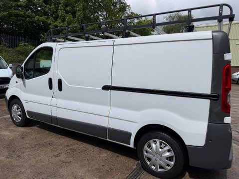 Vauxhall Vivaro 2.0 2900 CDTi Panel Van 4dr Diesel Manual FWD L3 (195 g/km, 113 bhp) 16