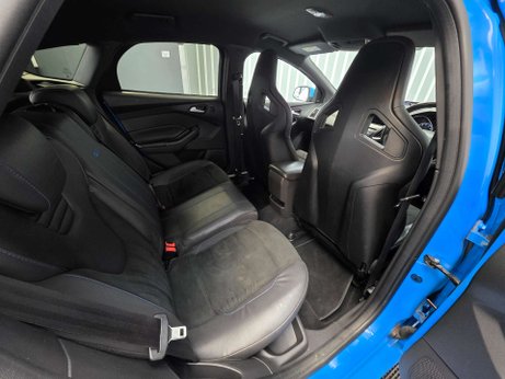 Ford Focus 2.3T EcoBoost RS Hatchback 5dr Petrol Manual AWD Euro 6 (s/s) (350 ps) 15