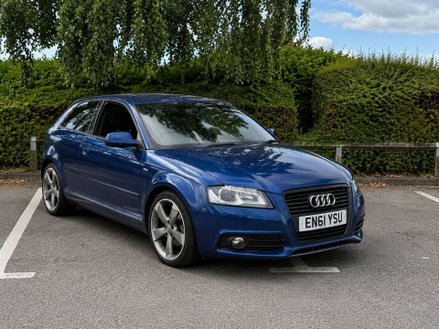 Audi A3 2.0 TDI Black Edition Hatchback 3dr Diesel Manual Euro 5 (s/s) (140 ps)