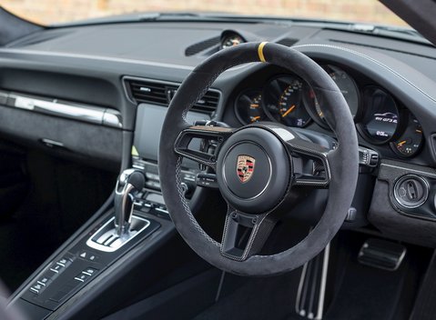 Porsche 911 (991.2) GT3 RS Weissach 11