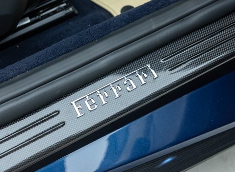 Ferrari Portofino M 25