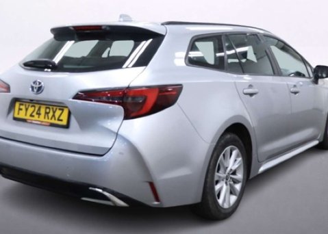Toyota Corolla 1.8 VVT-h Icon Touring Sports 5dr Petrol Hybrid CVT Euro 6 (s/s) (140 ps) 9