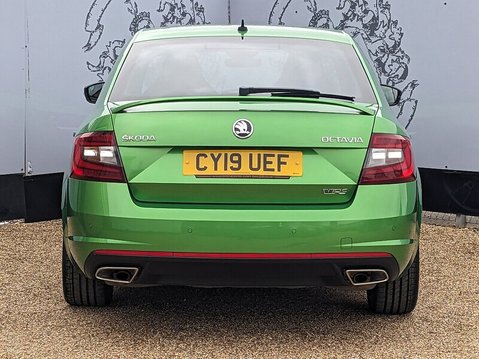 Skoda Octavia VRS TSI DSG 13