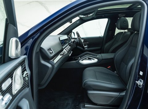 Mercedes-Benz GLS 600 20