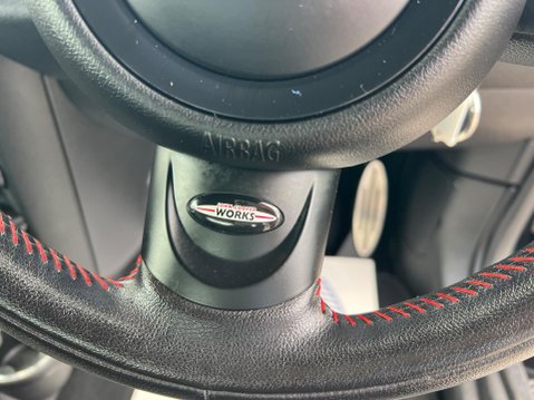 Mini Coupe 2.0 Cooper SD Auto Euro 5 2dr 31