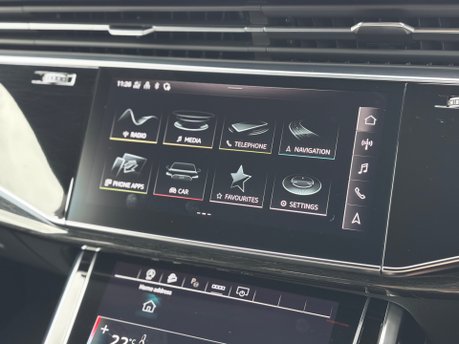 Audi Q7 TDI QUATTRO S LINE BLACK EDITION MHEV 32