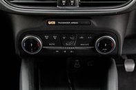 Ford Kuga TITANIUM EDITION 36