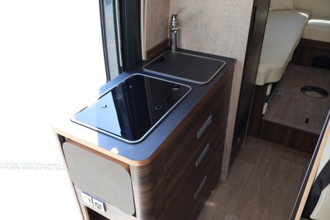 Fiat Ducato Laika 646 ECOVIP 180 BHP Auto huge factory upgrades cost new £98K    64