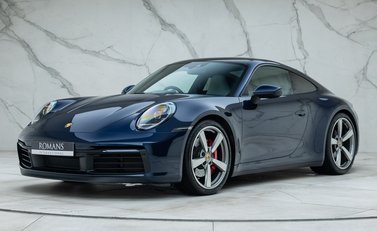 Porsche 911 Carrera S (992) 1